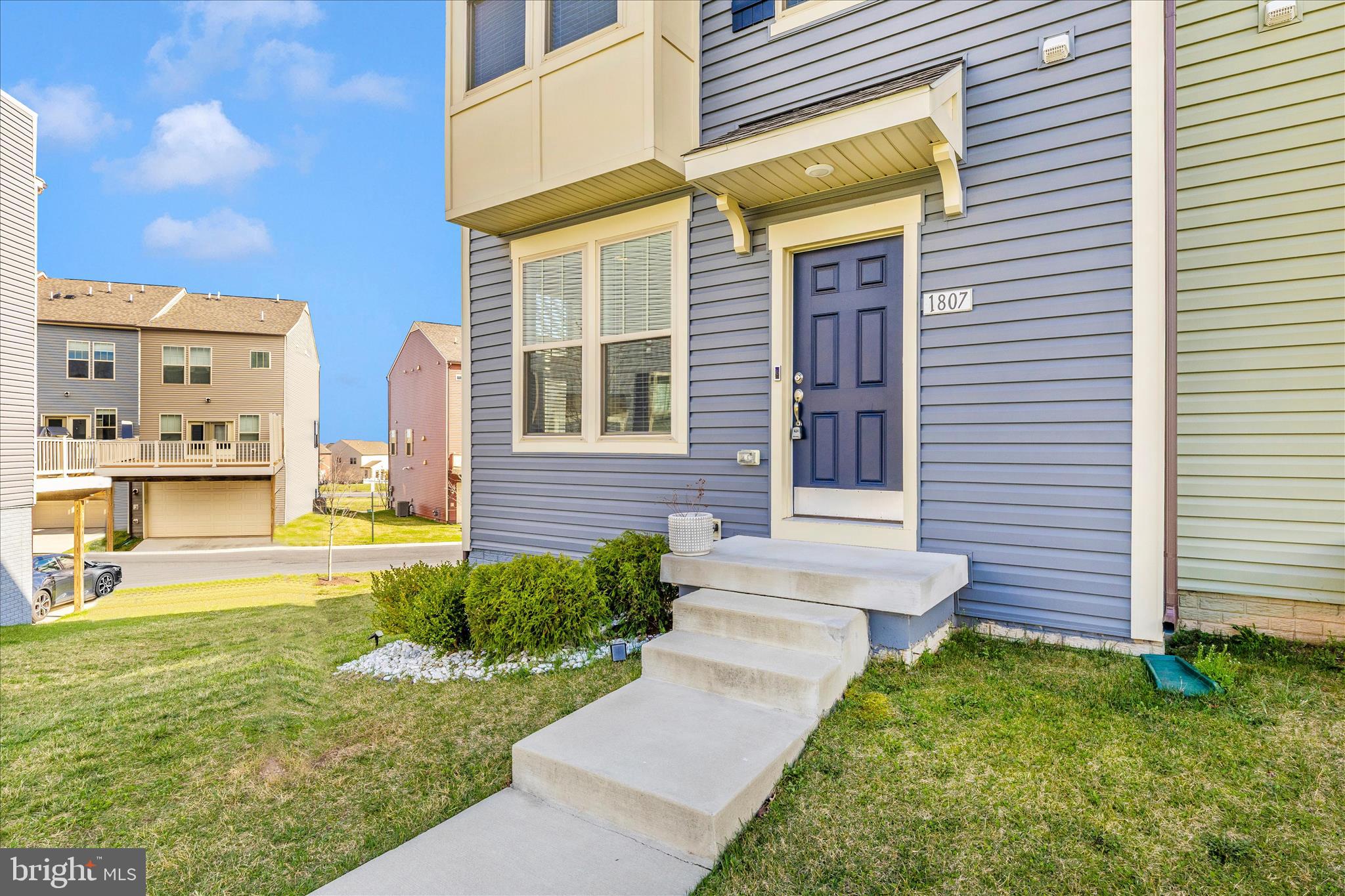 TUSCARORA CREEK - Residential