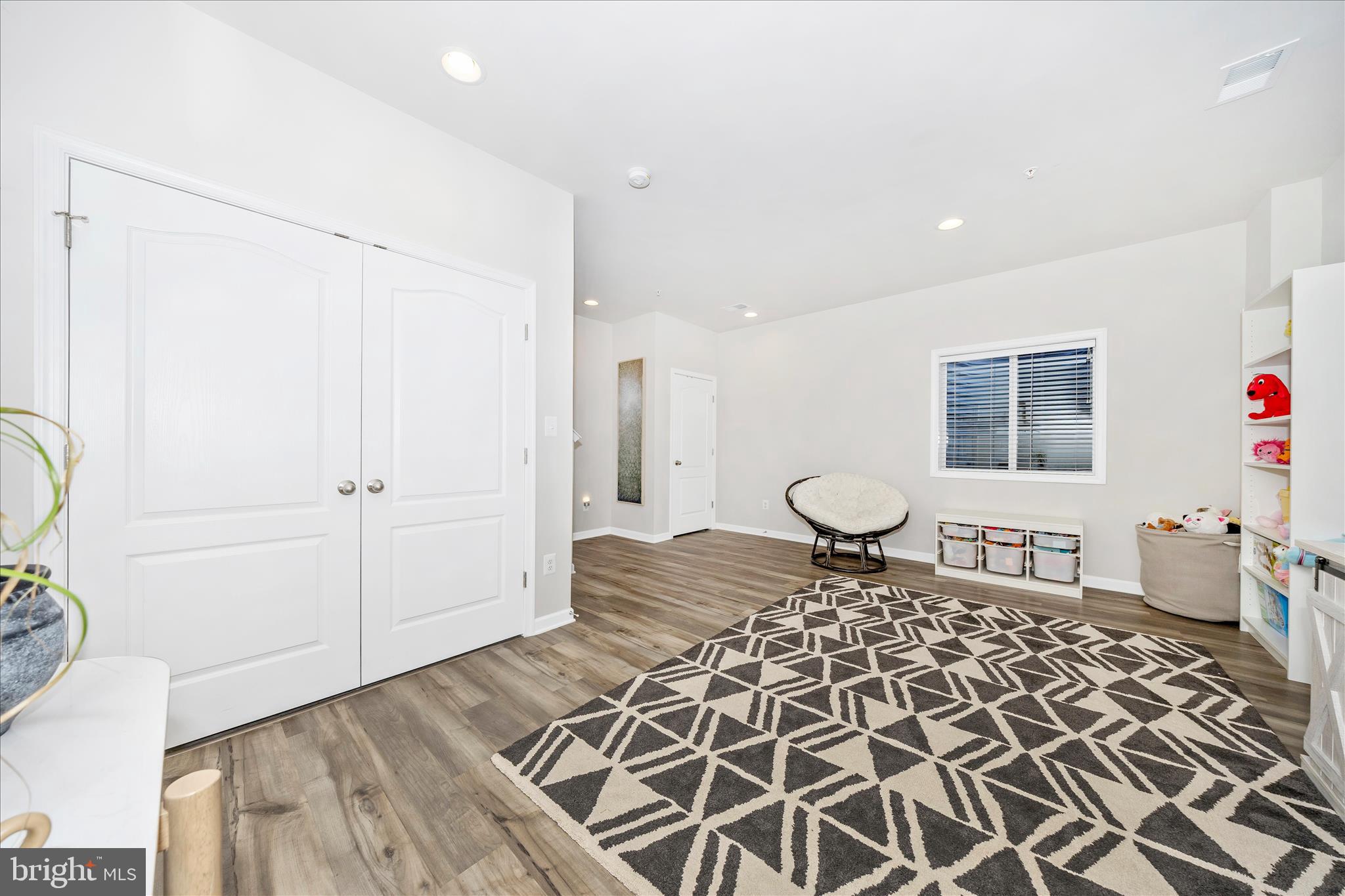 TUSCARORA CREEK - Residential