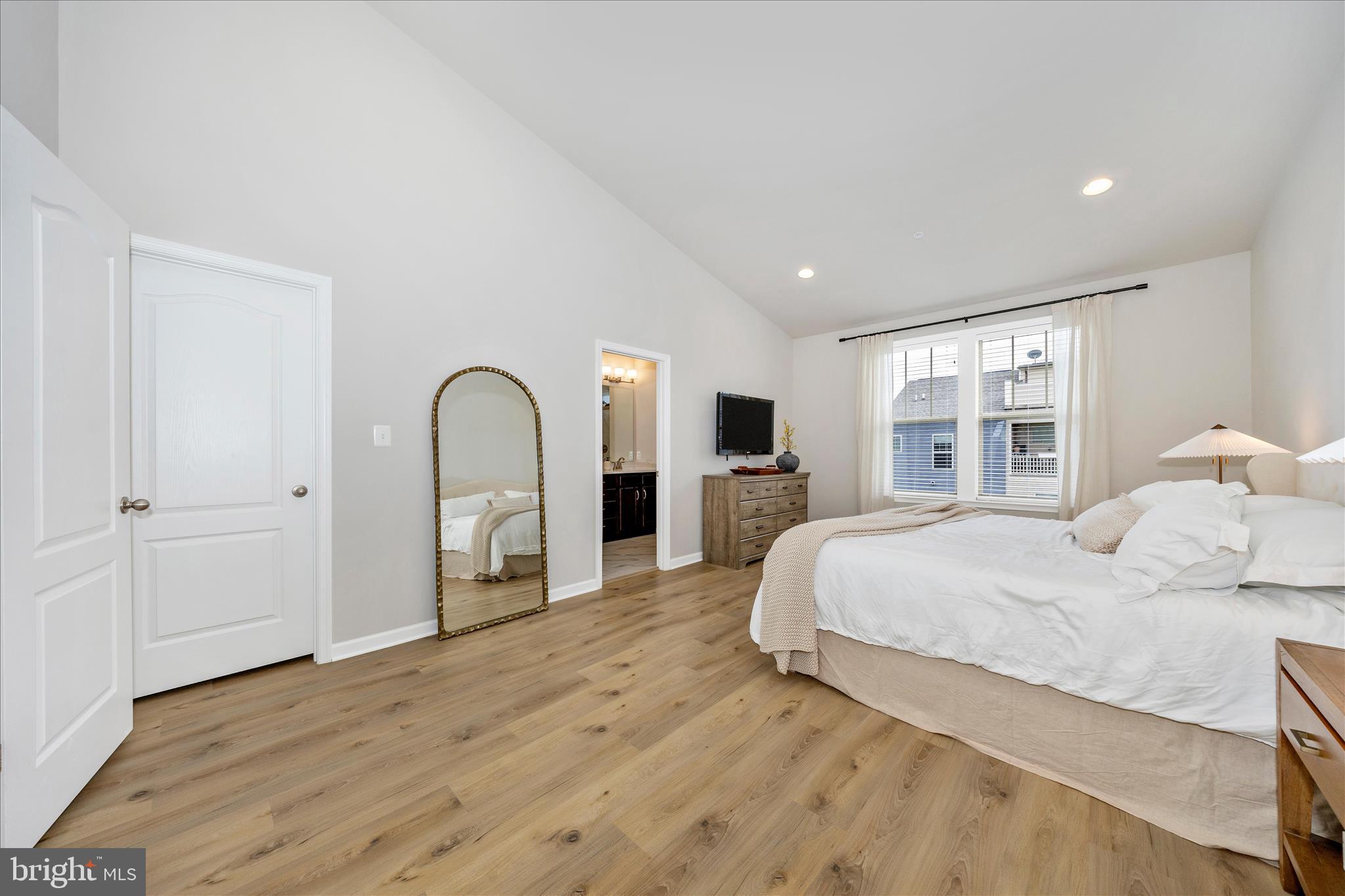 TUSCARORA CREEK - Residential