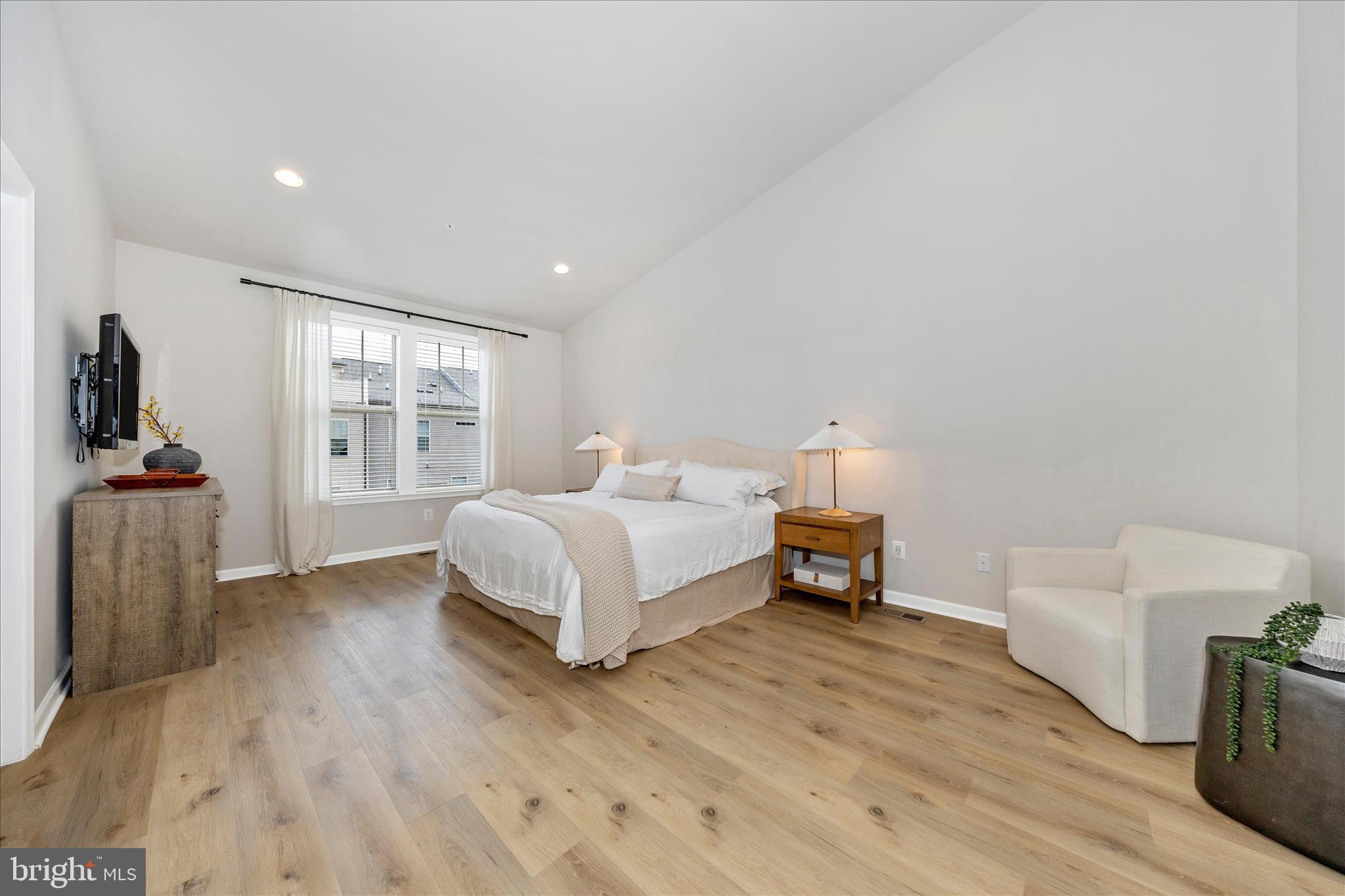 TUSCARORA CREEK - Residential