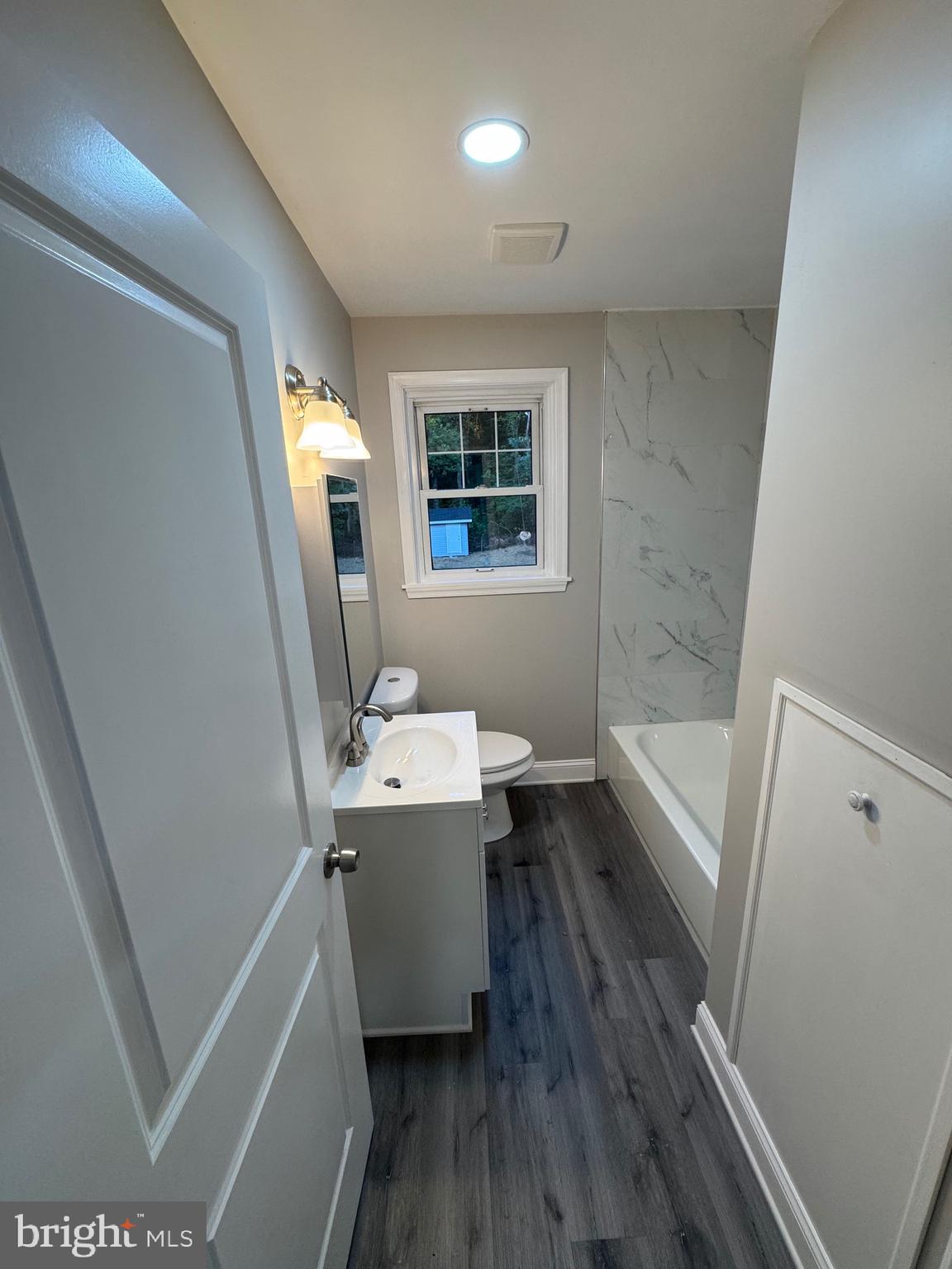 ESSEX - Residential