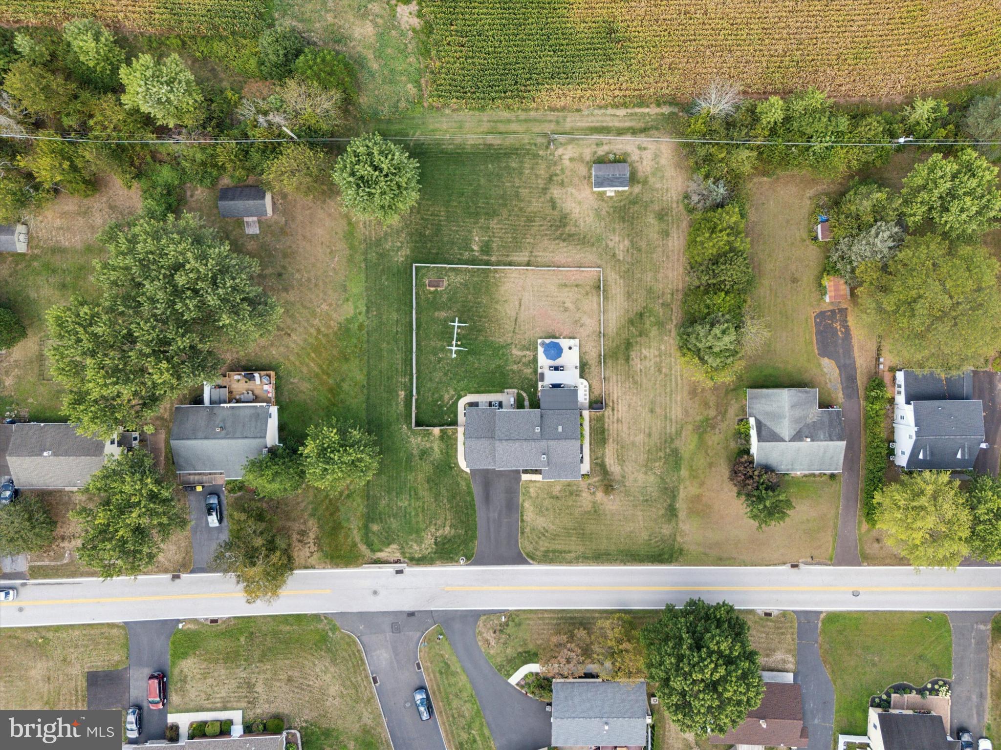 MONTGOMERY HILL - Residential