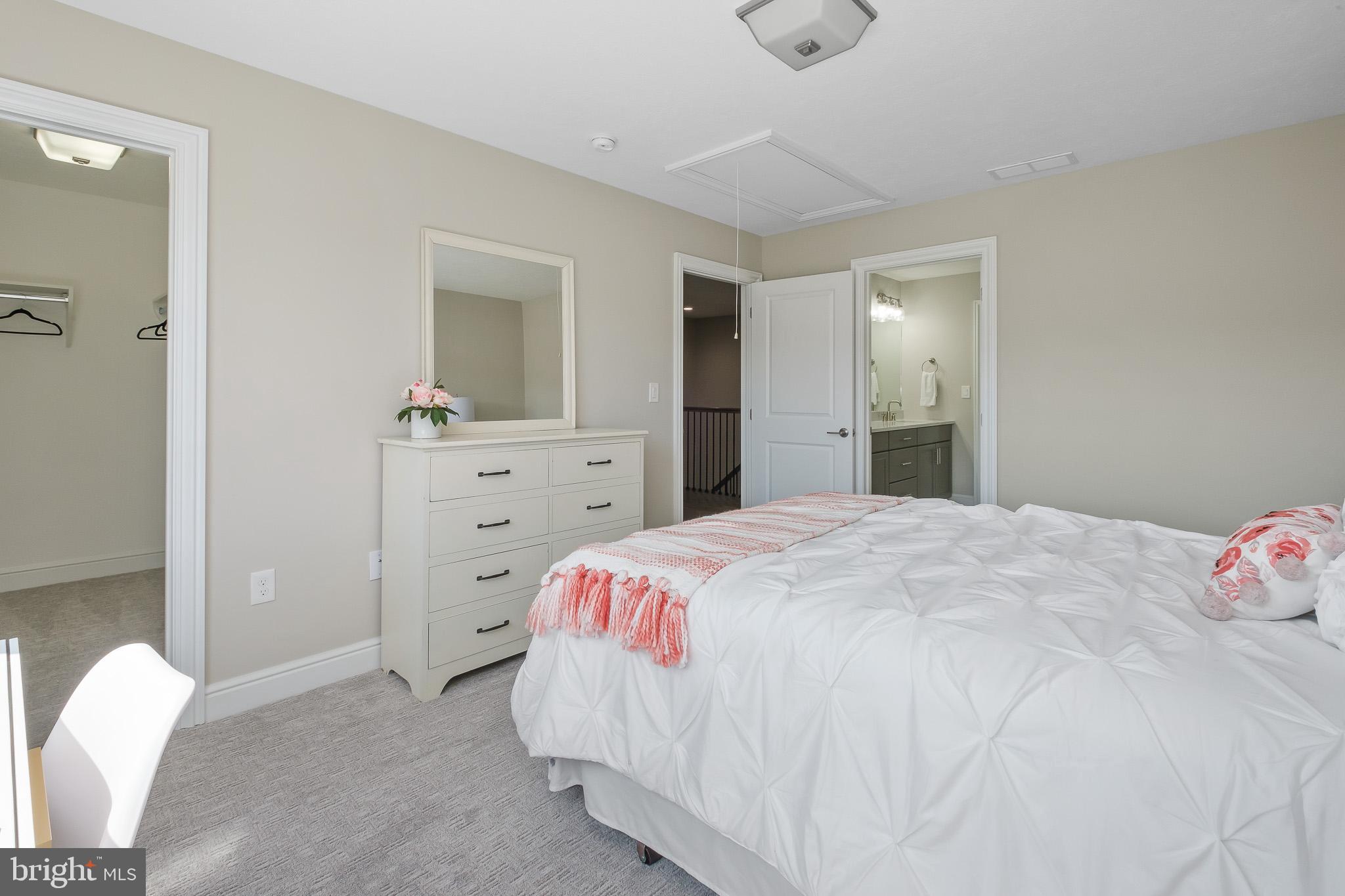 BRIARWOOD - Residential
