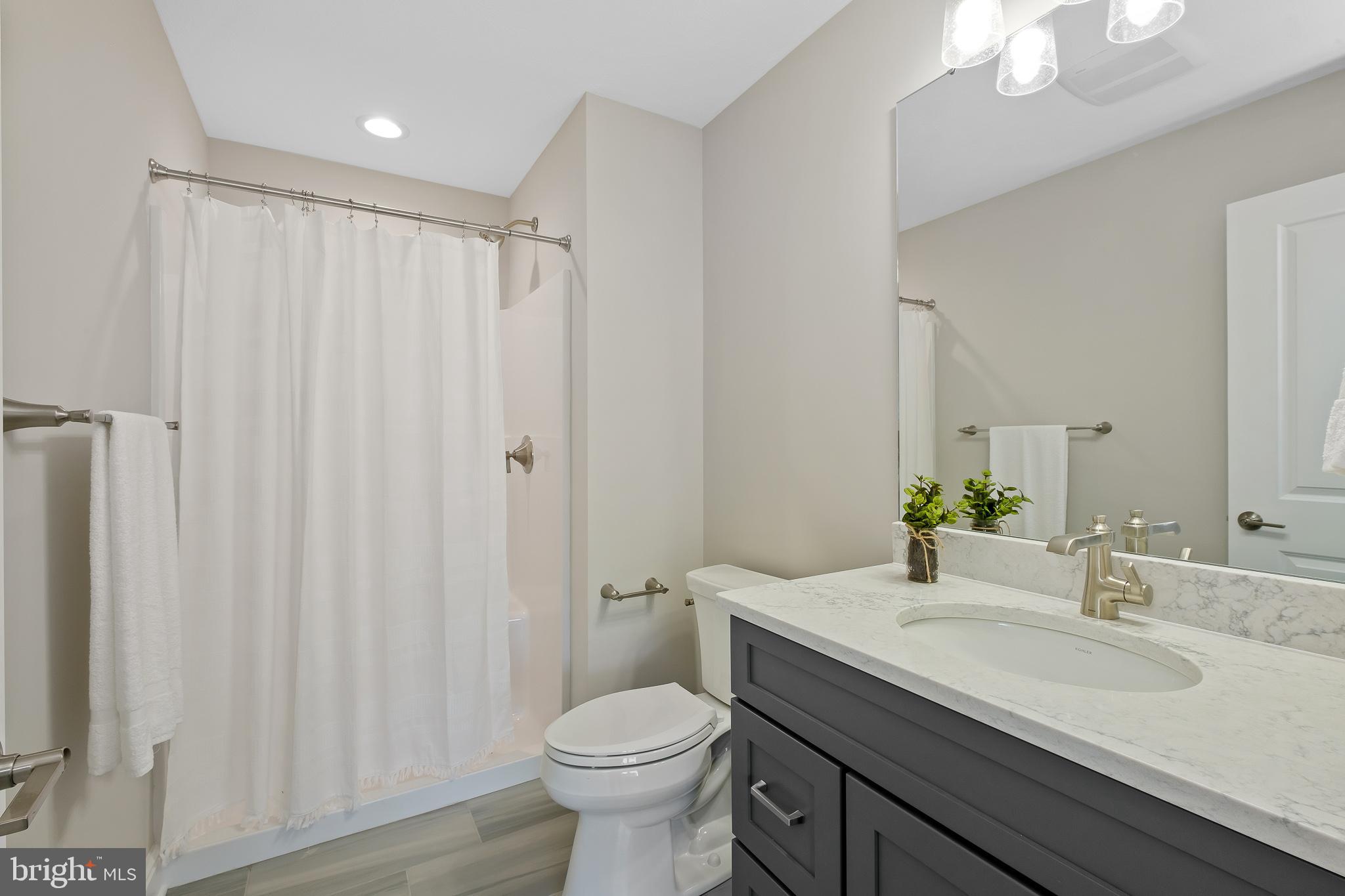 BRIARWOOD - Residential