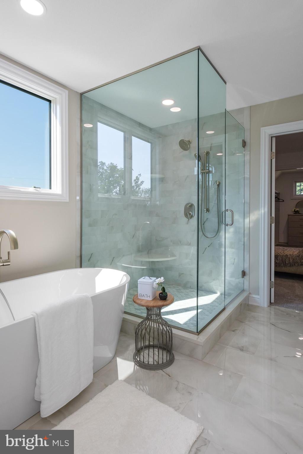 BRIARWOOD - Residential