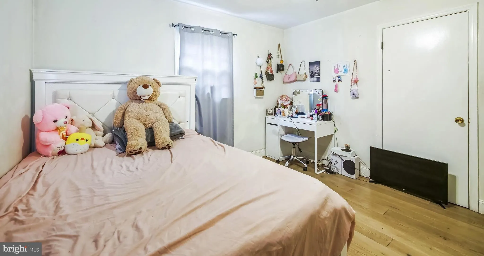 Winchester, Virginia 22601, United States, 4 Bedrooms Bedrooms, ,2 BathroomsBathrooms,Residential,Coming Soon,185807