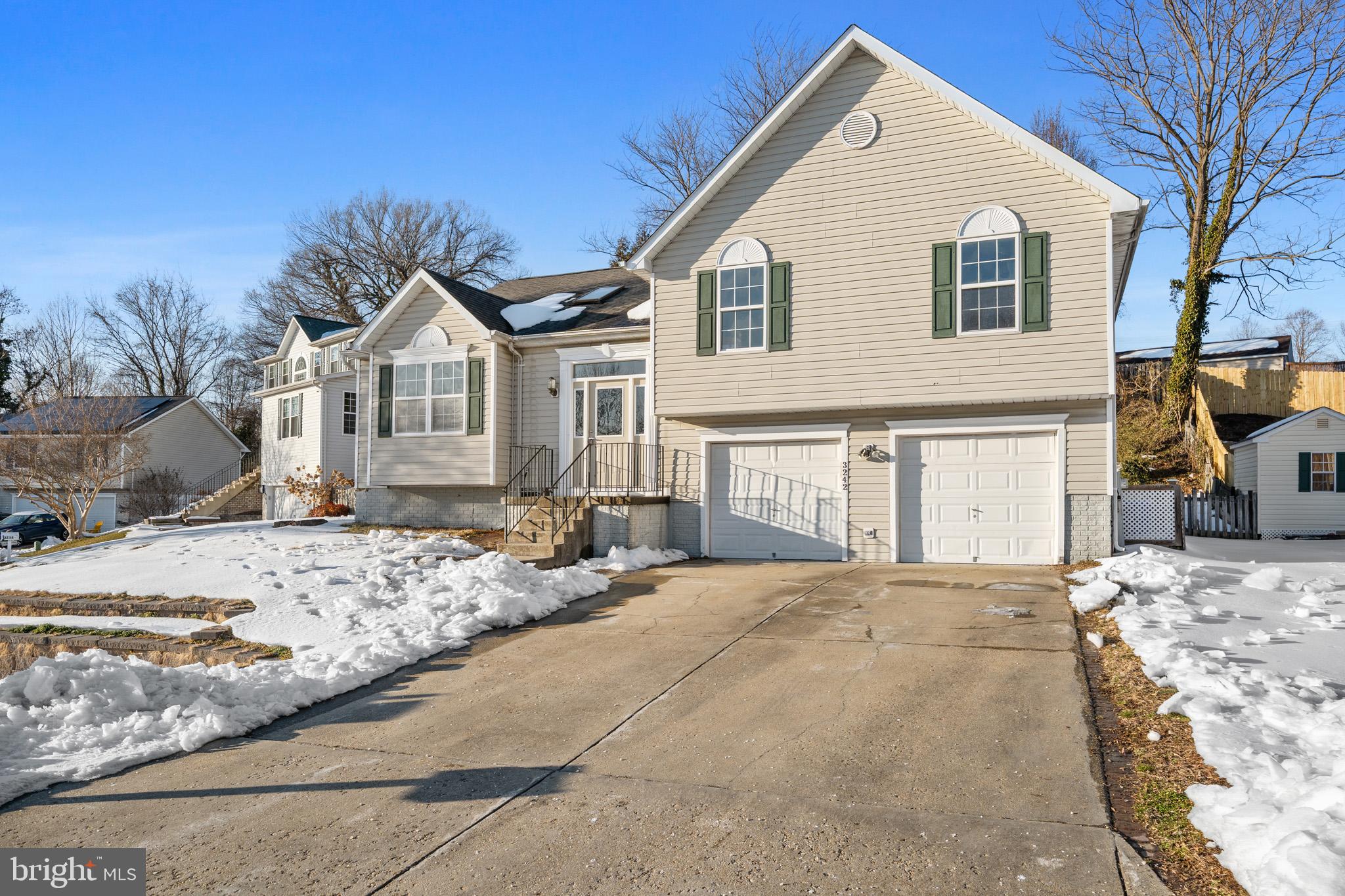 BAYVIEW HILLS - Residential