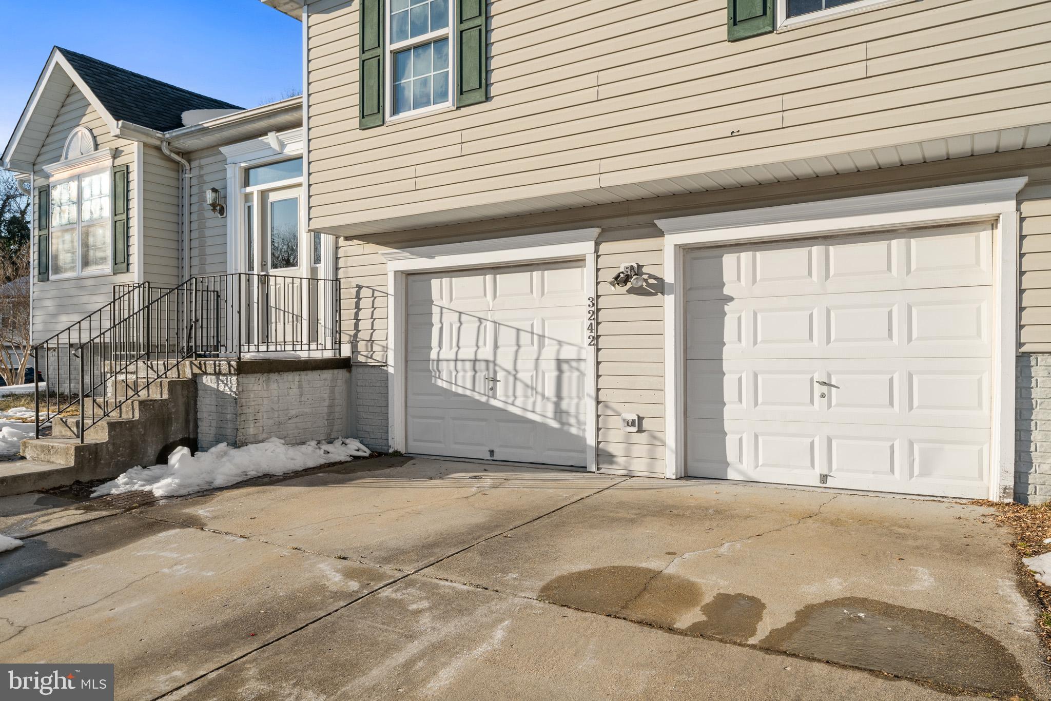 BAYVIEW HILLS - Residential