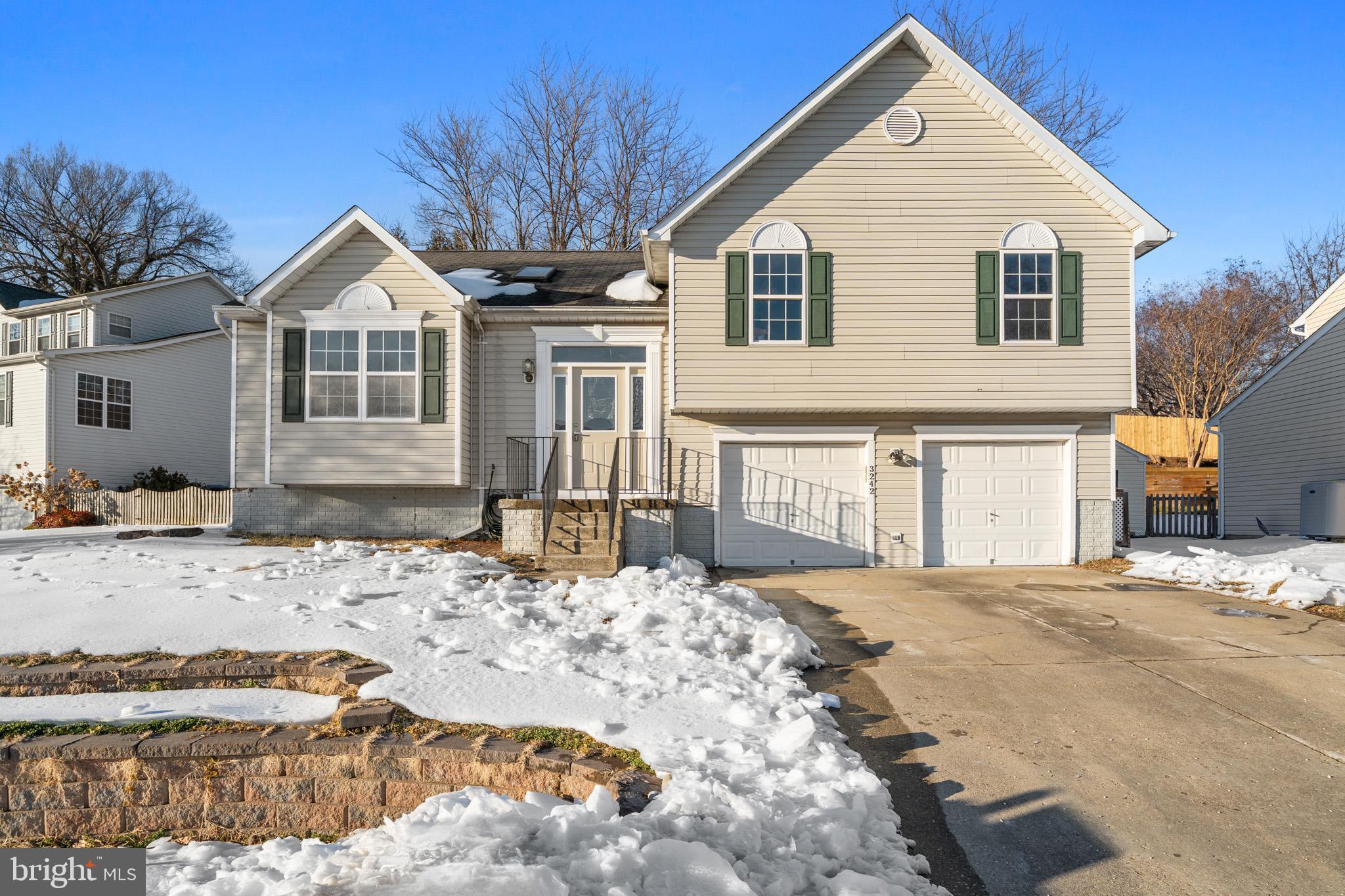 BAYVIEW HILLS - Residential