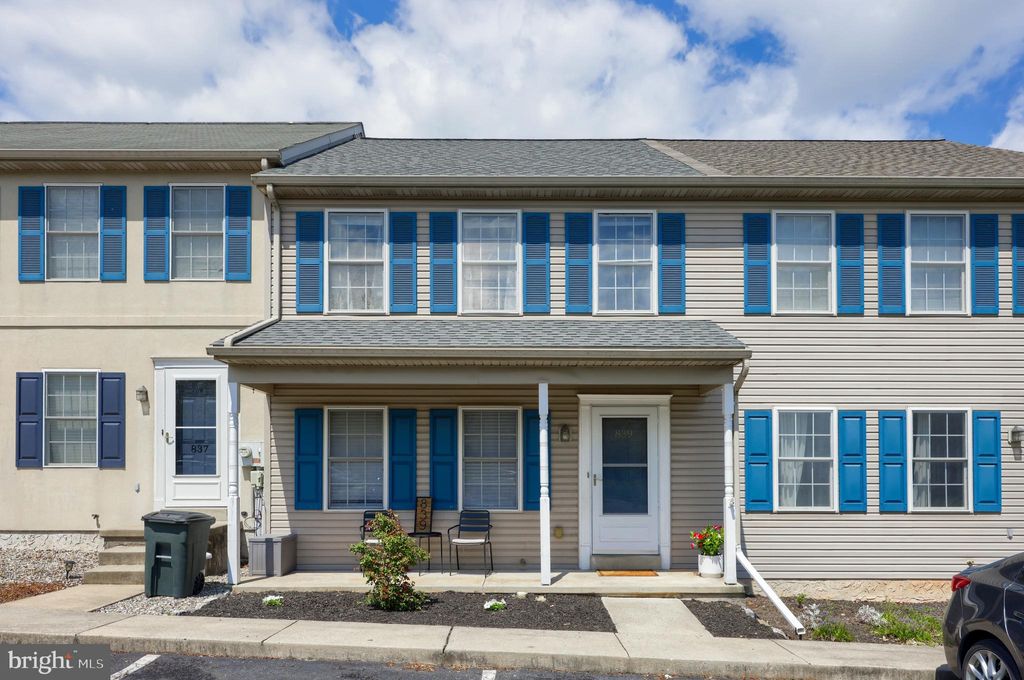 Photo of 839 Knoll Drive, Mount Joy, PA 17552 (MLS # PALA2049734)