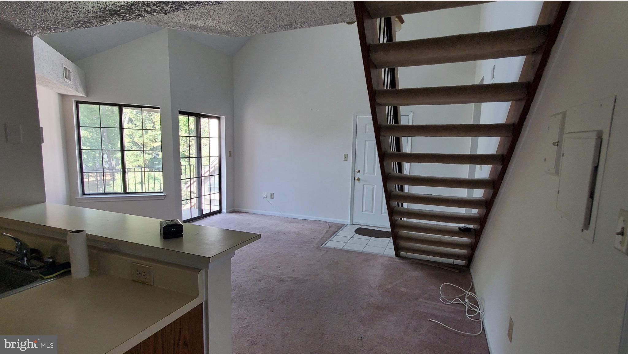 THE TIERS OF LAUREL LAKE - Residential Lease