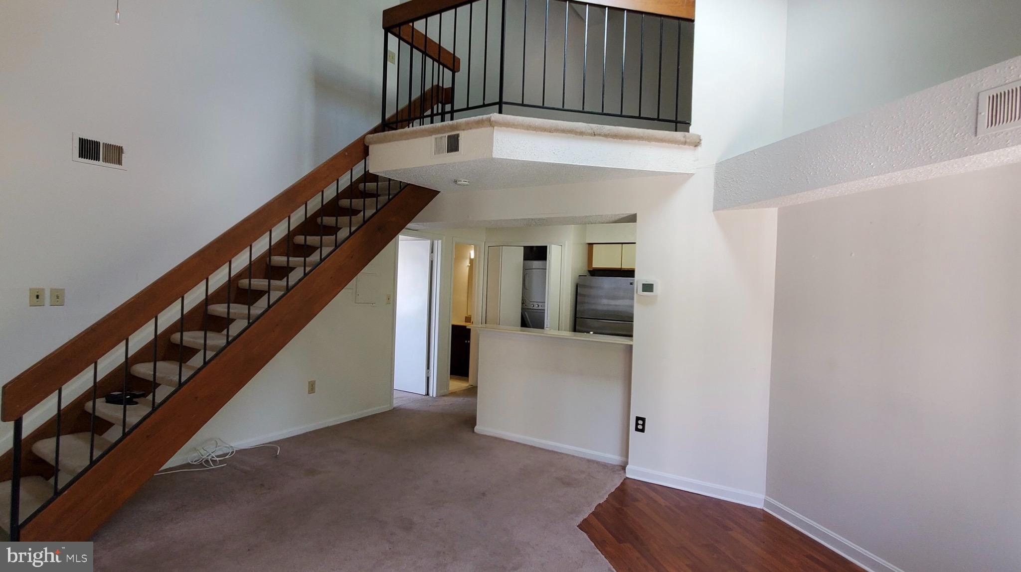 THE TIERS OF LAUREL LAKE - Residential Lease