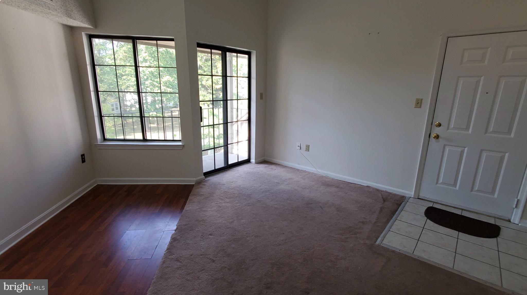 THE TIERS OF LAUREL LAKE - Residential Lease