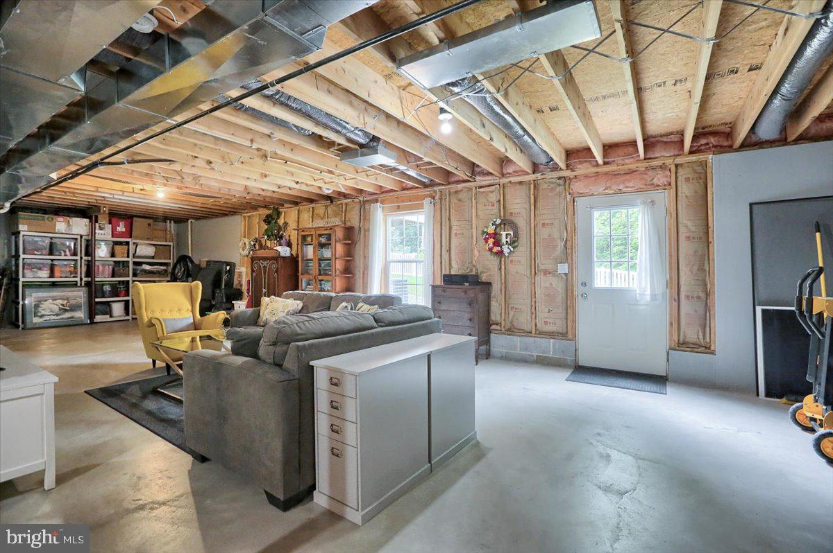 PHEASANT RIDGE - Residential