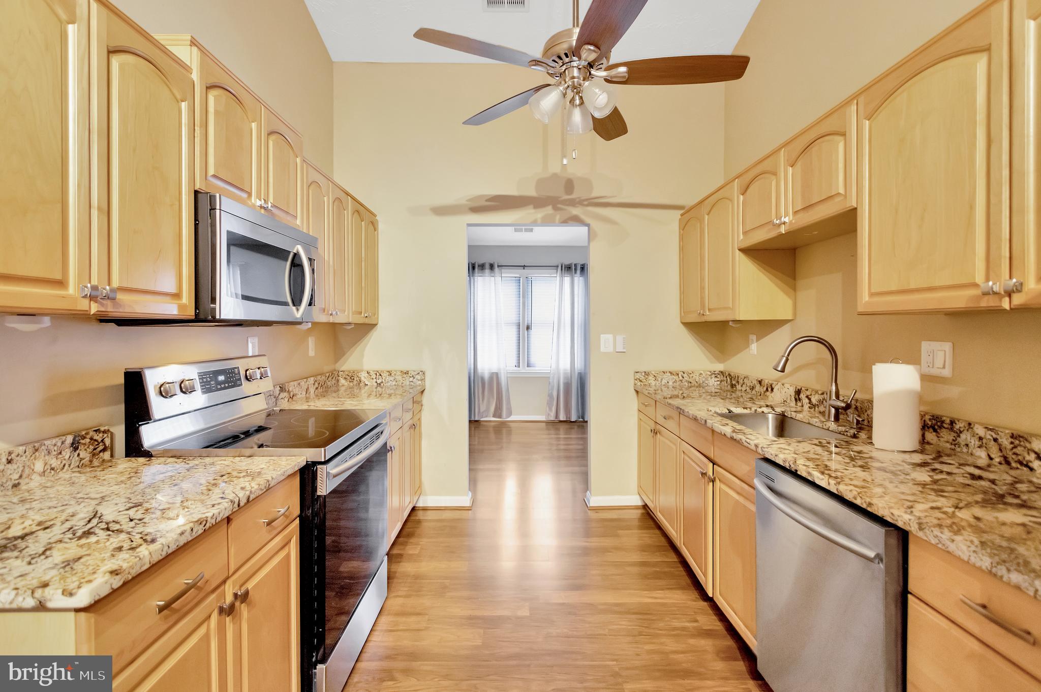 ST CHARLES HUNTINGTON - Residential