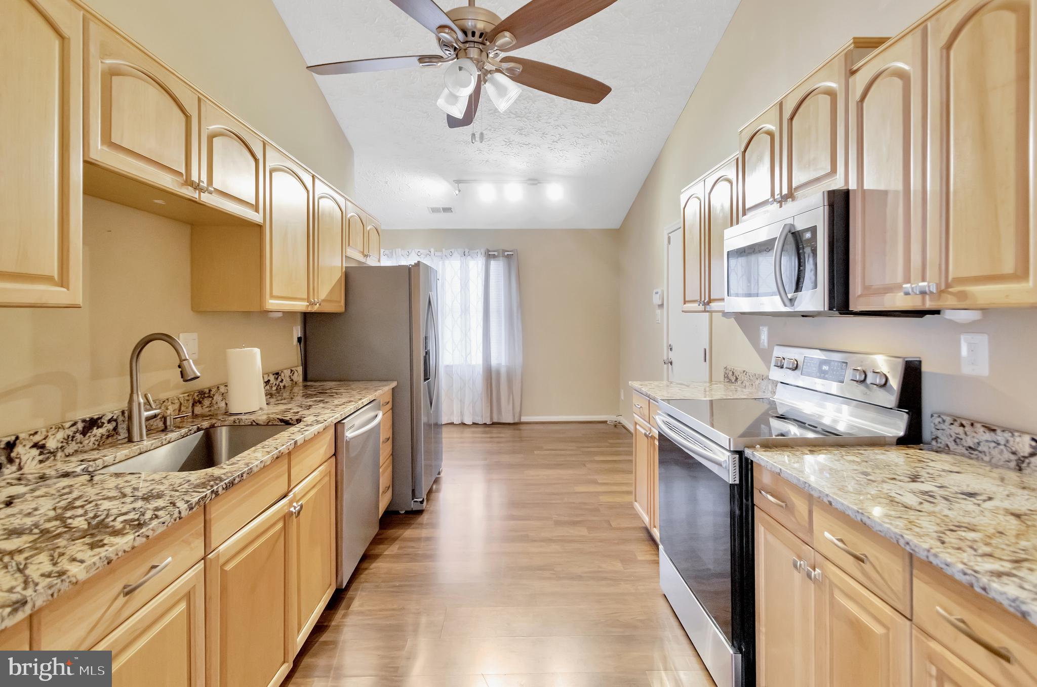 ST CHARLES HUNTINGTON - Residential