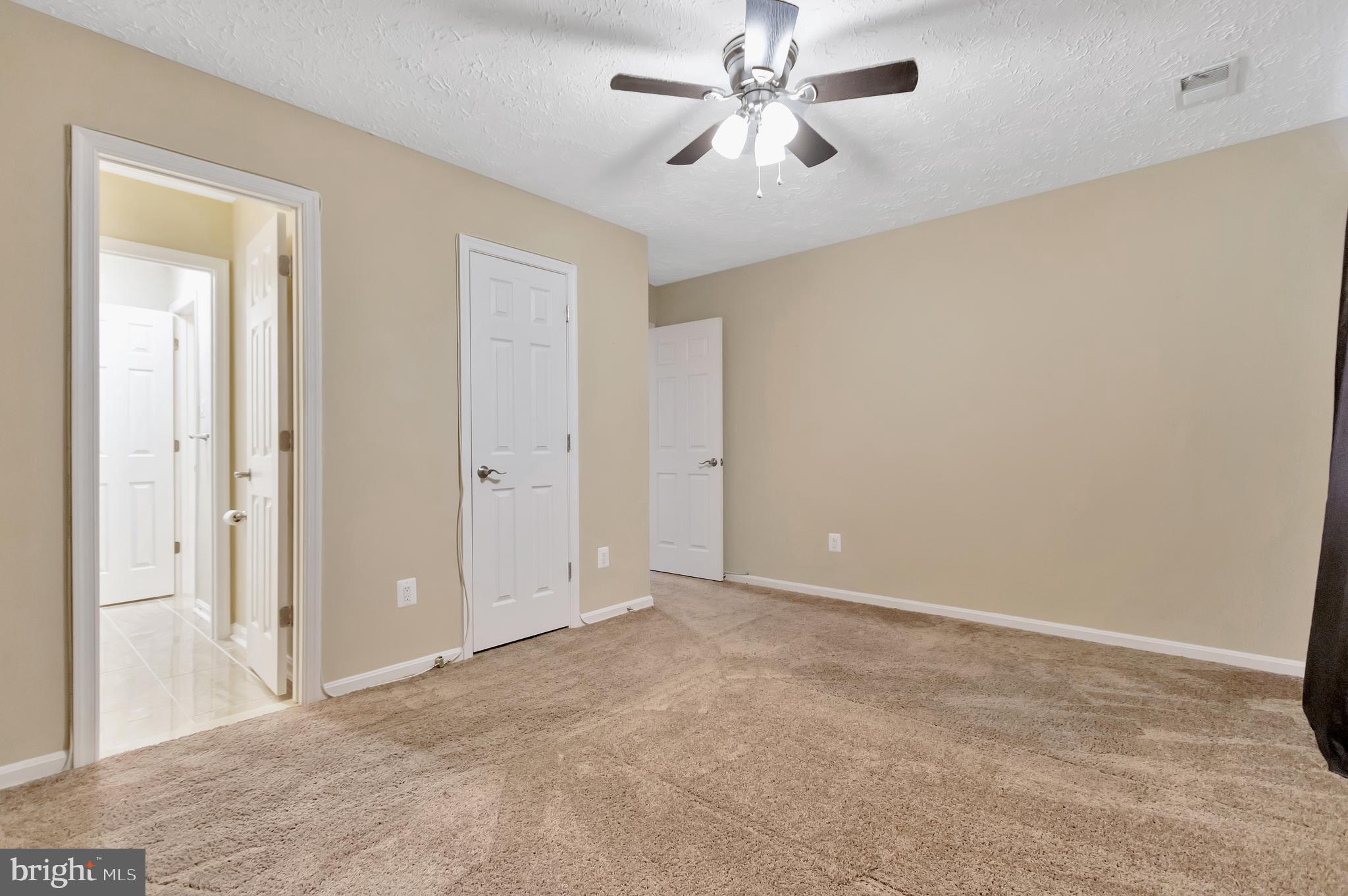 ST CHARLES HUNTINGTON - Residential