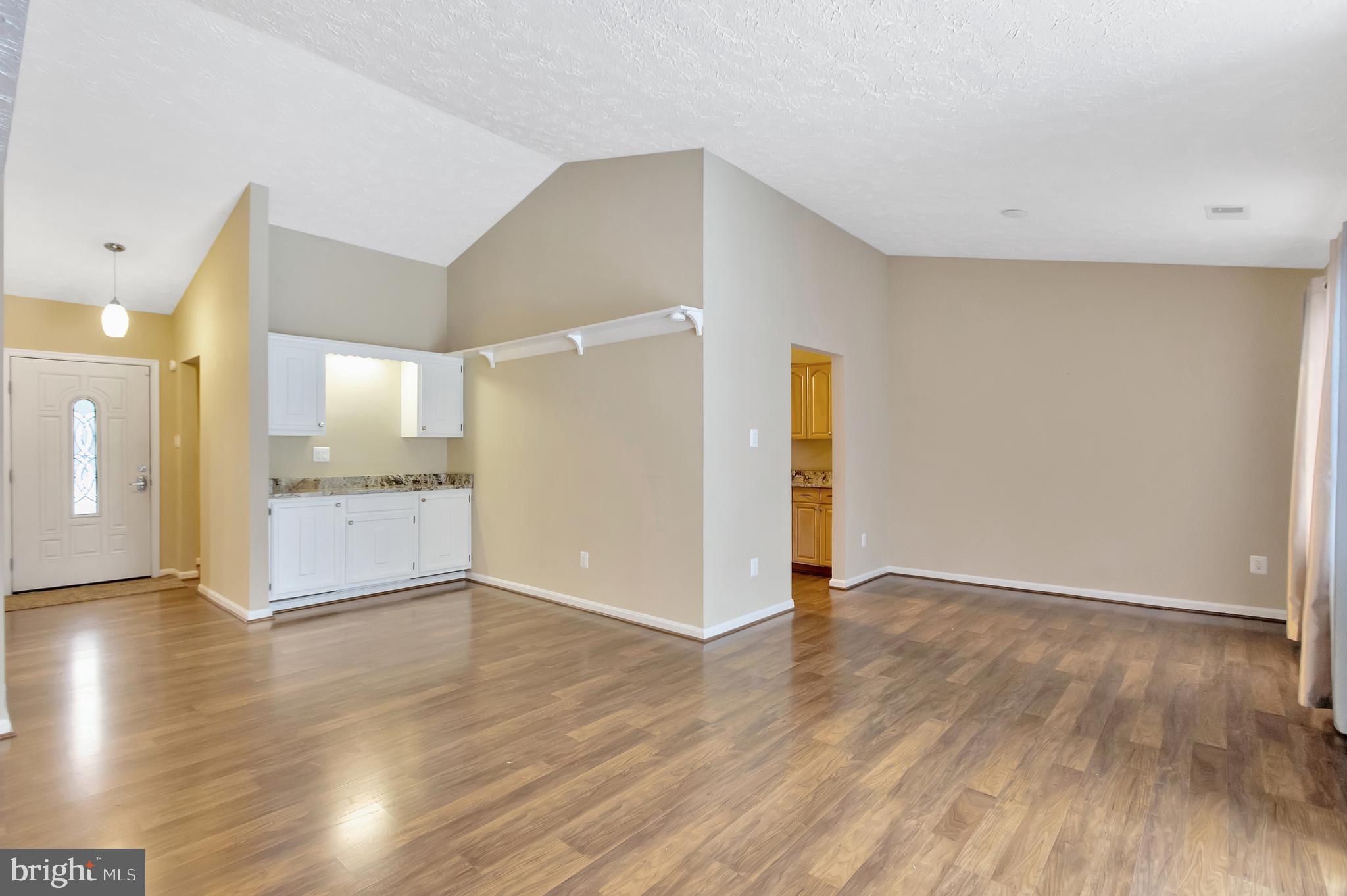 ST CHARLES HUNTINGTON - Residential