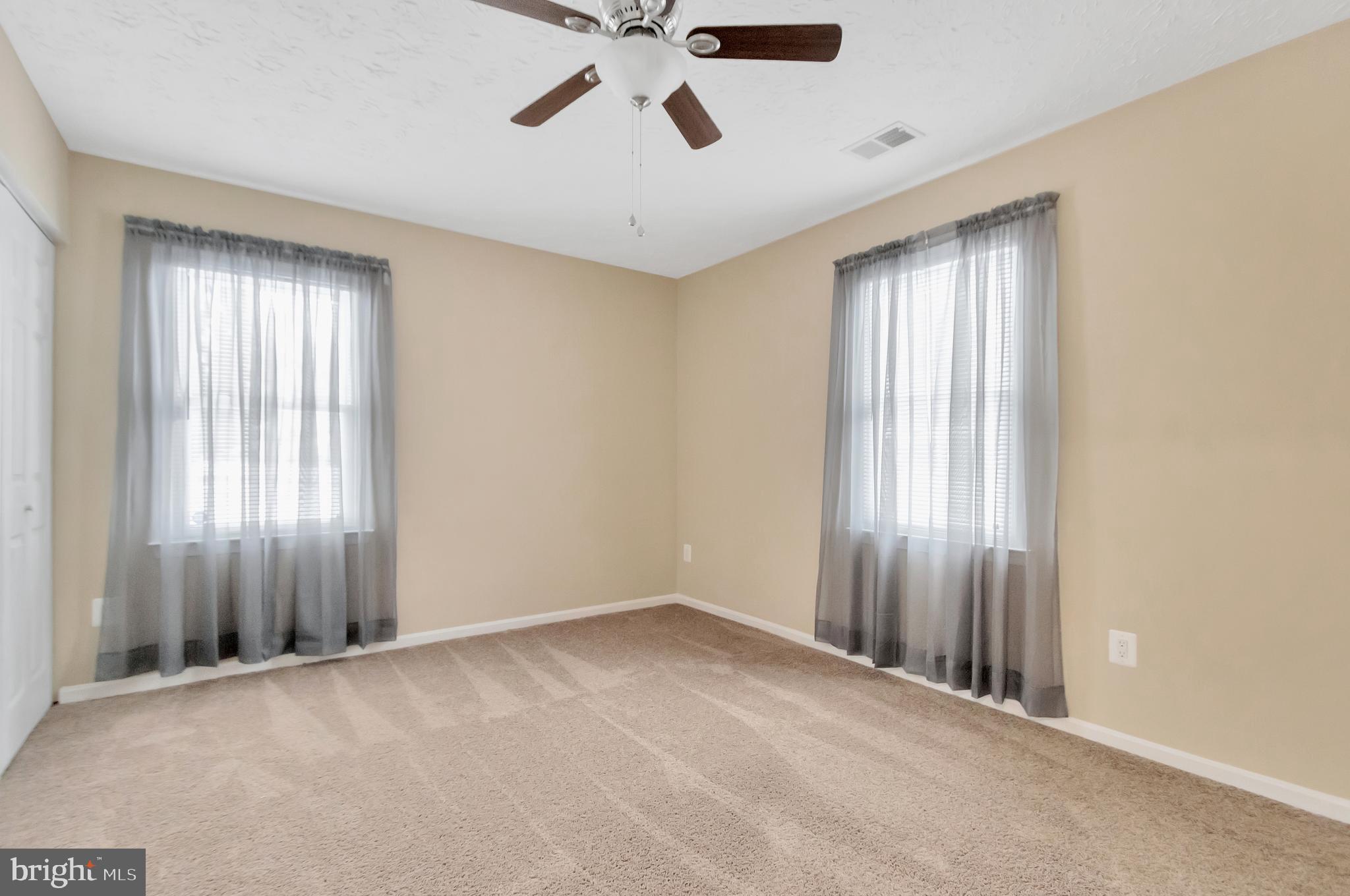 ST CHARLES HUNTINGTON - Residential