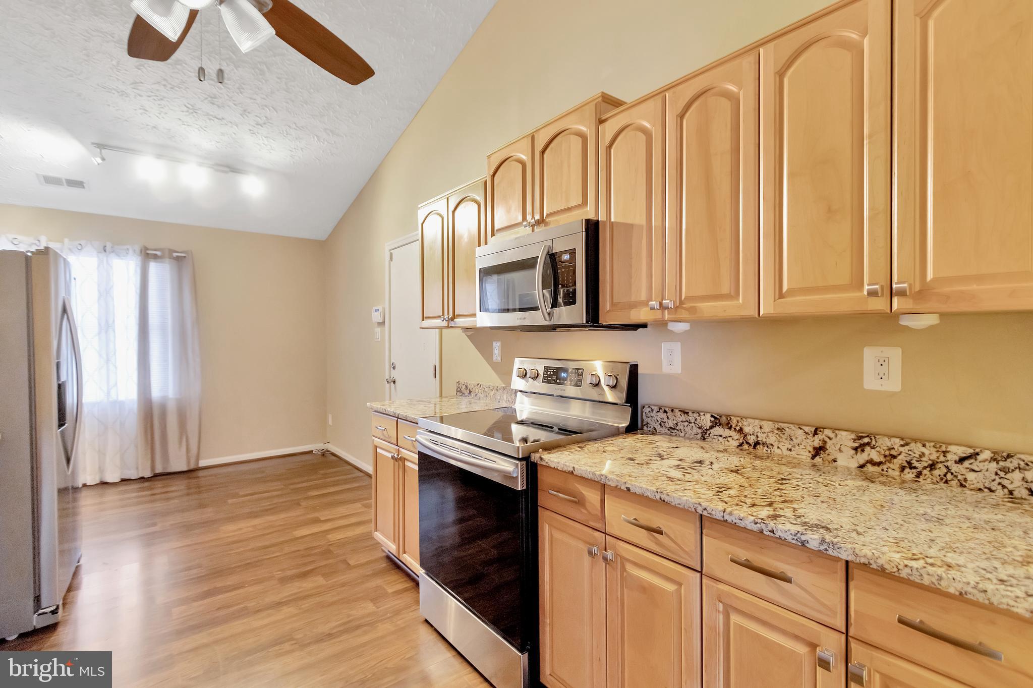 ST CHARLES HUNTINGTON - Residential