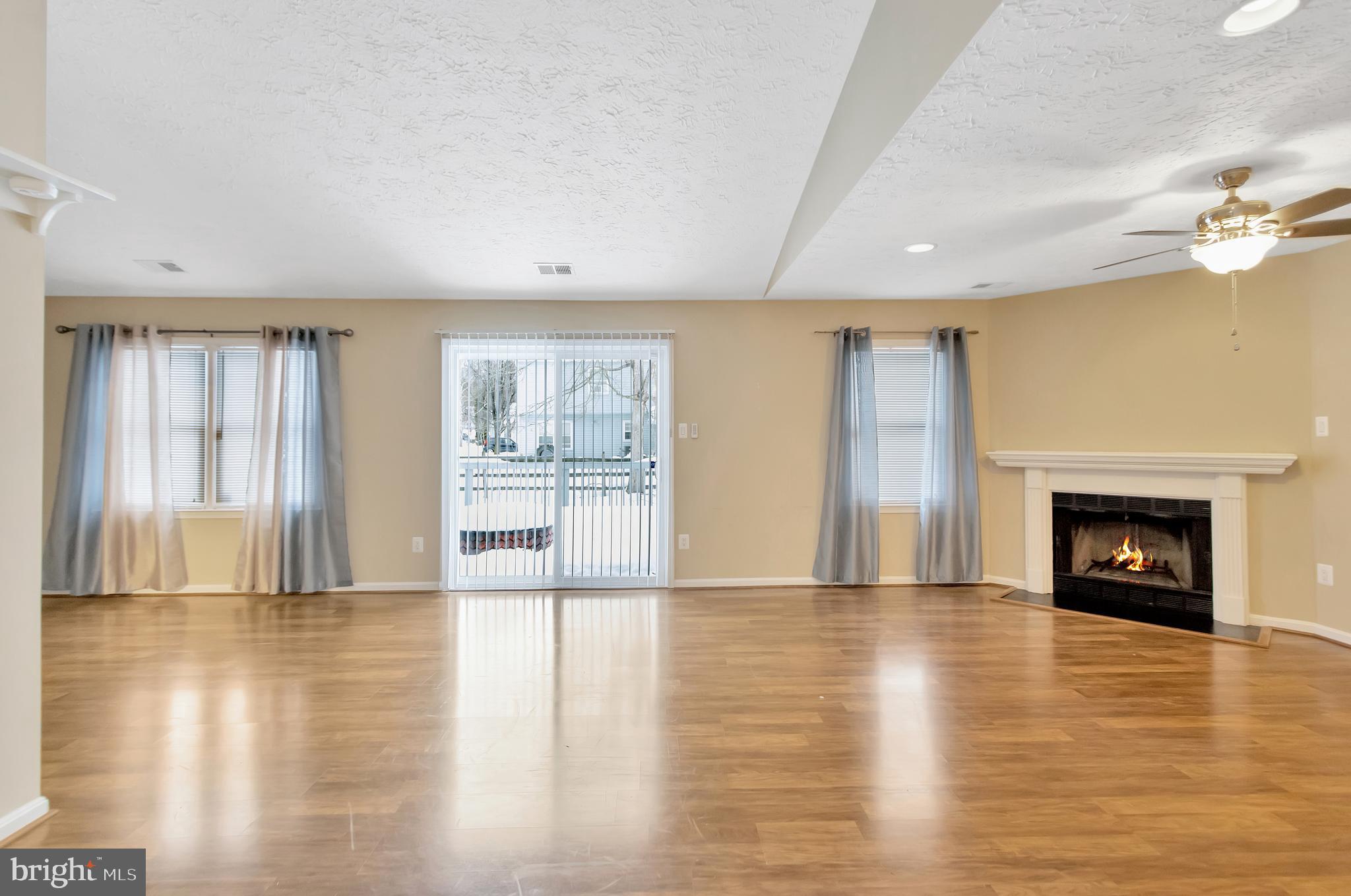 ST CHARLES HUNTINGTON - Residential