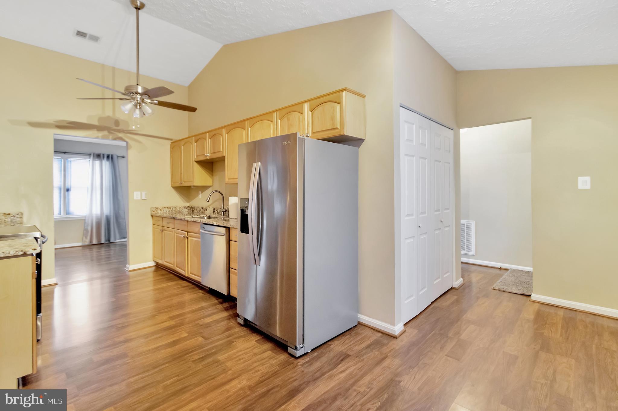 ST CHARLES HUNTINGTON - Residential