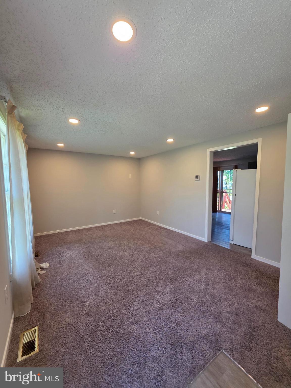 WEST ARLINGTON - Residential