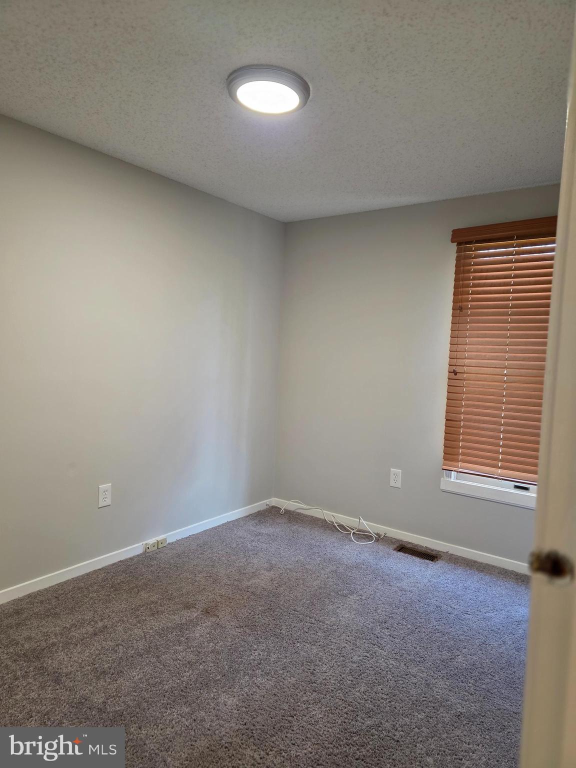 WEST ARLINGTON - Residential