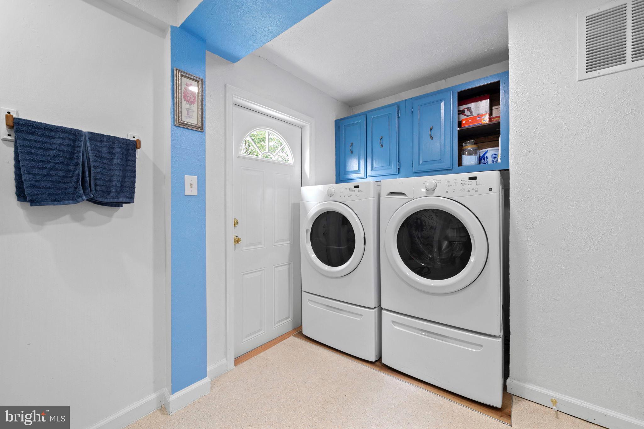 WILLIAMS ESTATES - Residential