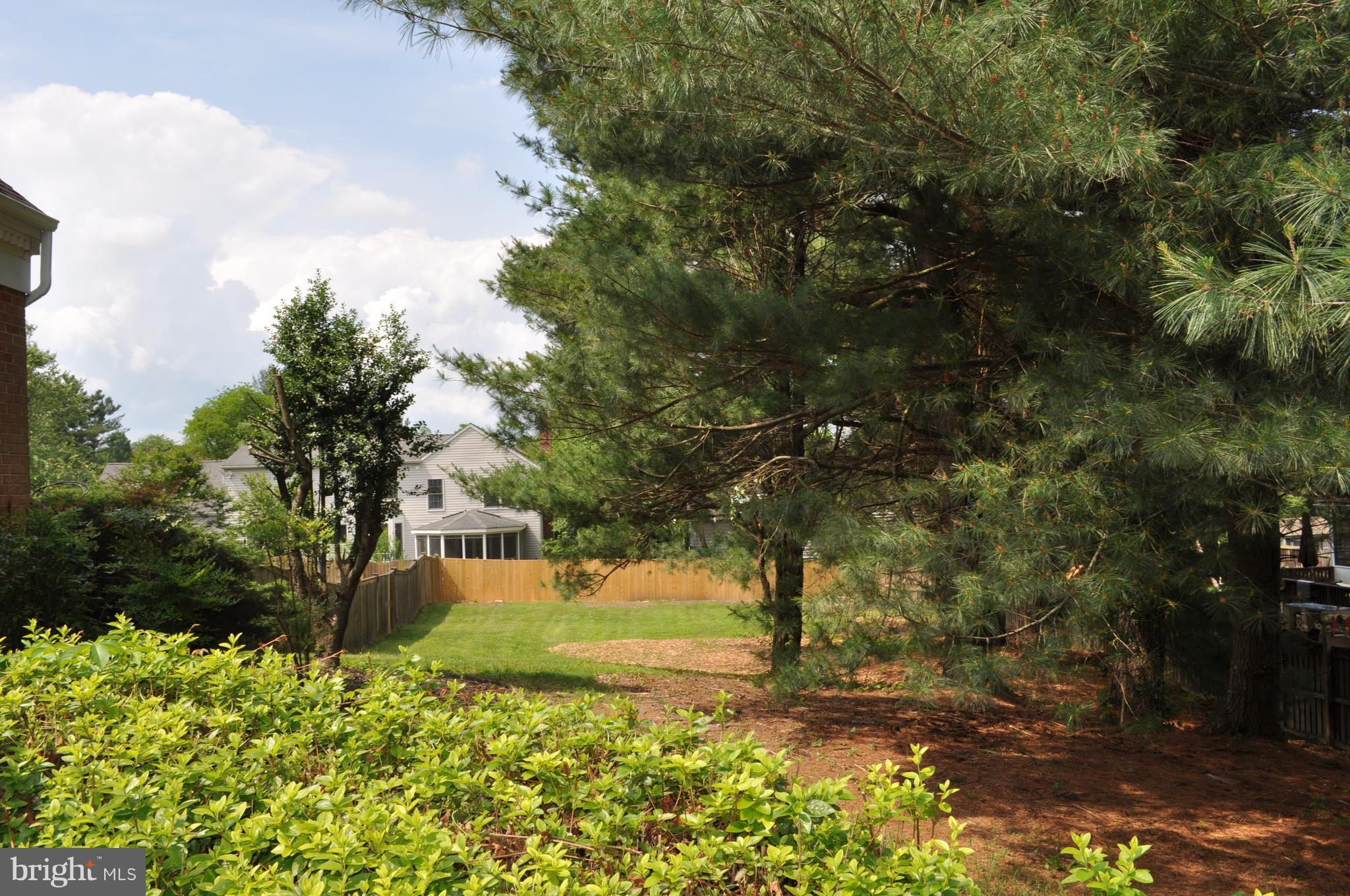 DARNESTOWN HILLS - Residential Lease