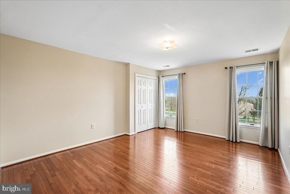 MOUNT PLEASANT - Residential