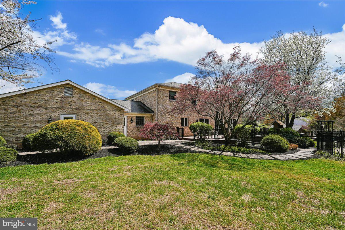 MOUNT PLEASANT - Residential