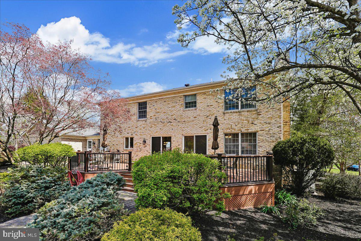 MOUNT PLEASANT - Residential