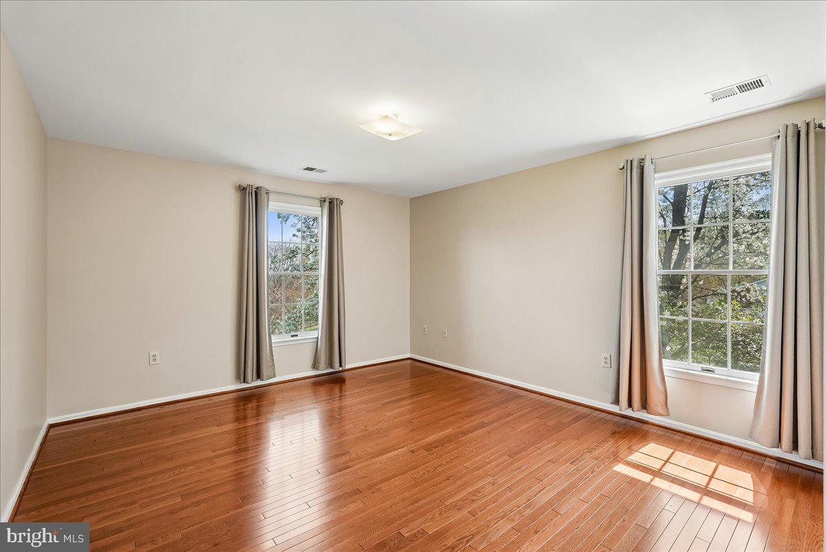 MOUNT PLEASANT - Residential