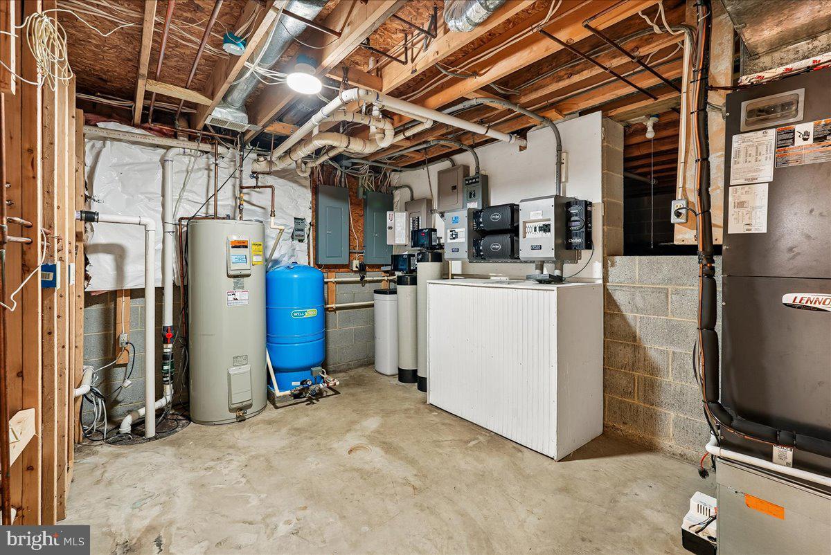 MOUNT PLEASANT - Residential