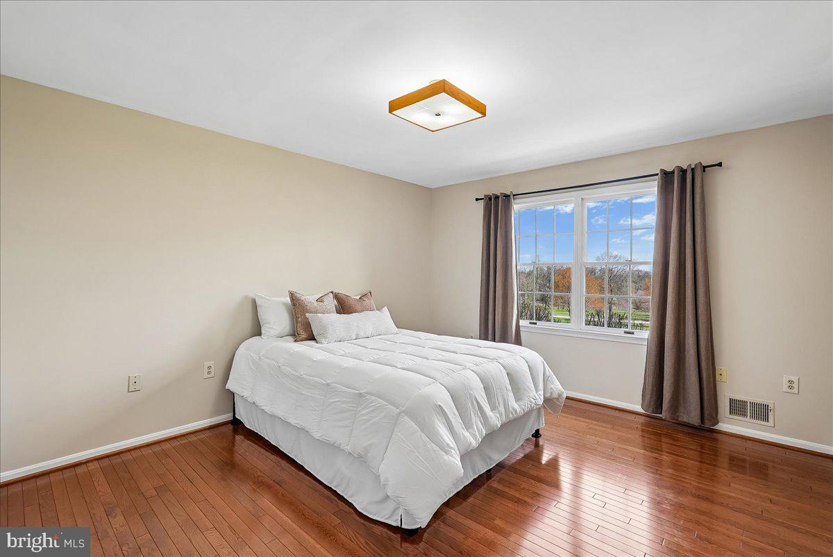 MOUNT PLEASANT - Residential