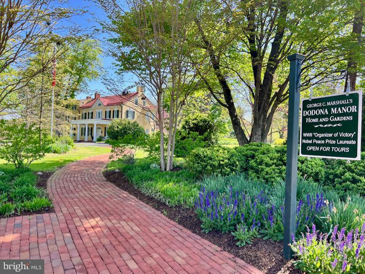 MOUNT PLEASANT - Residential