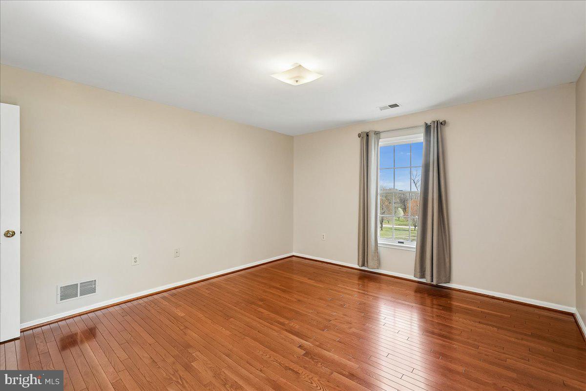 MOUNT PLEASANT - Residential