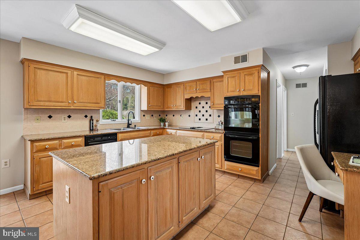 MOUNT PLEASANT - Residential