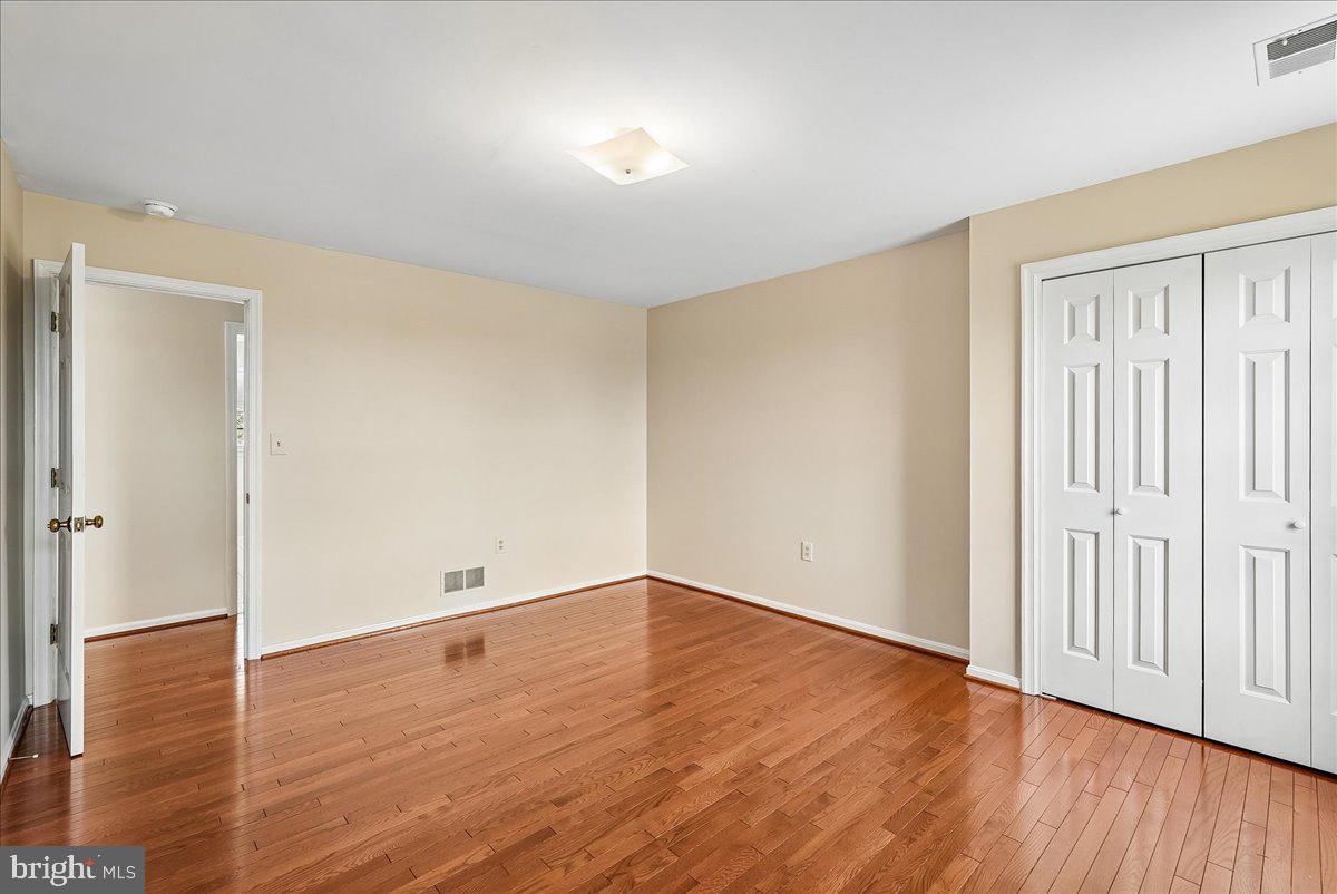 MOUNT PLEASANT - Residential