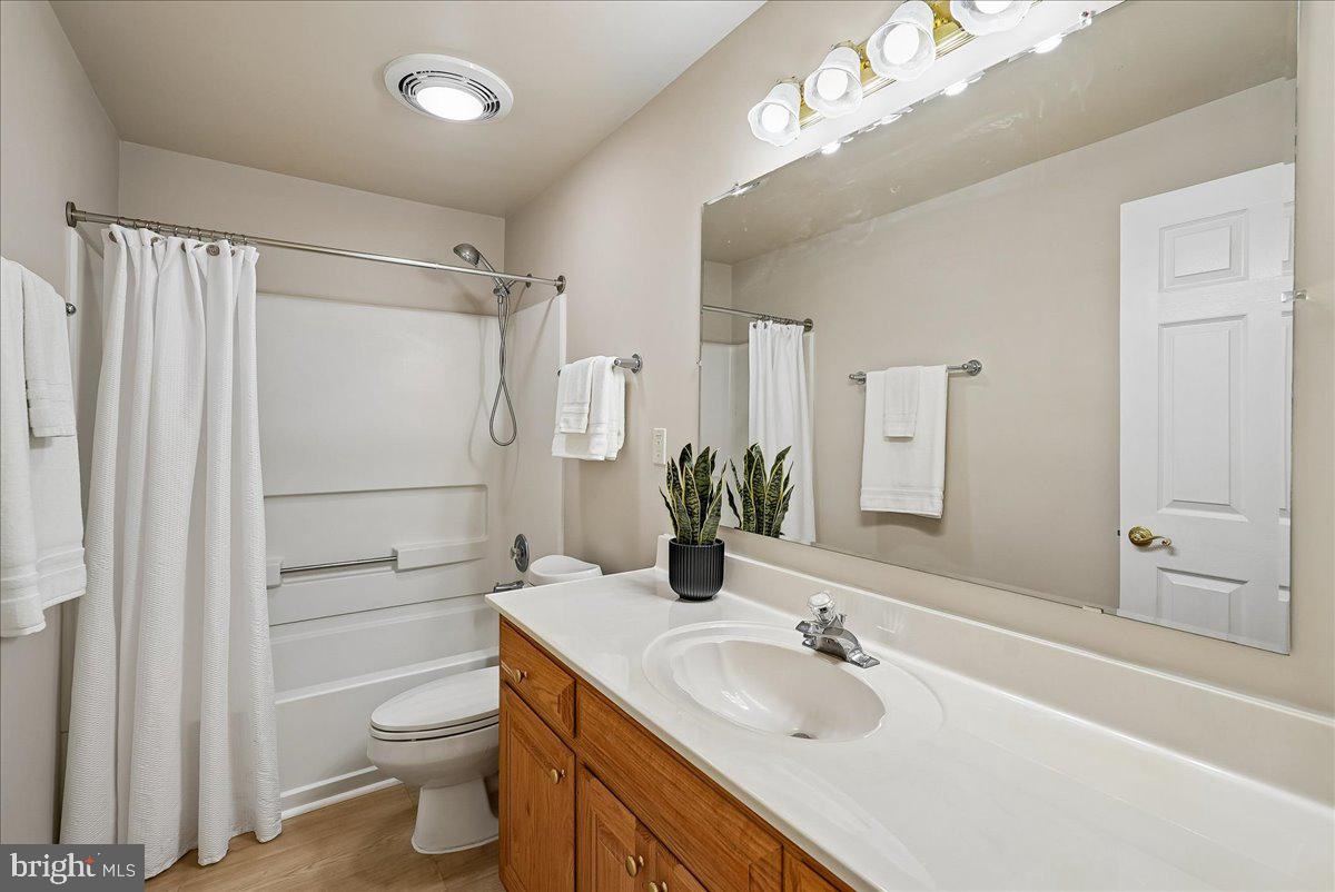 MOUNT PLEASANT - Residential