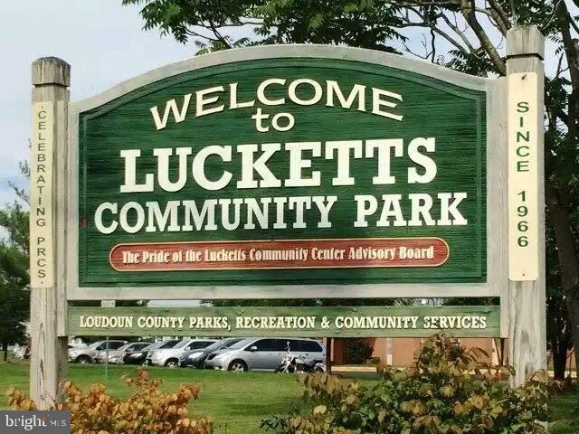 MOUNT PLEASANT - Residential