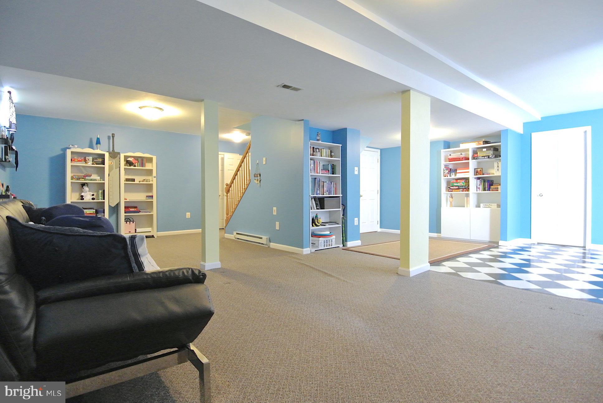 SADDLE RIDGE - Residential