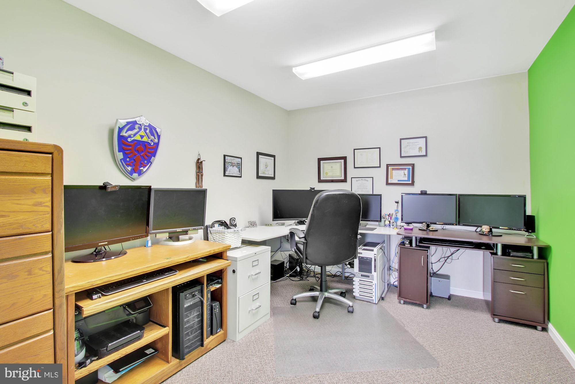 SADDLE RIDGE - Residential