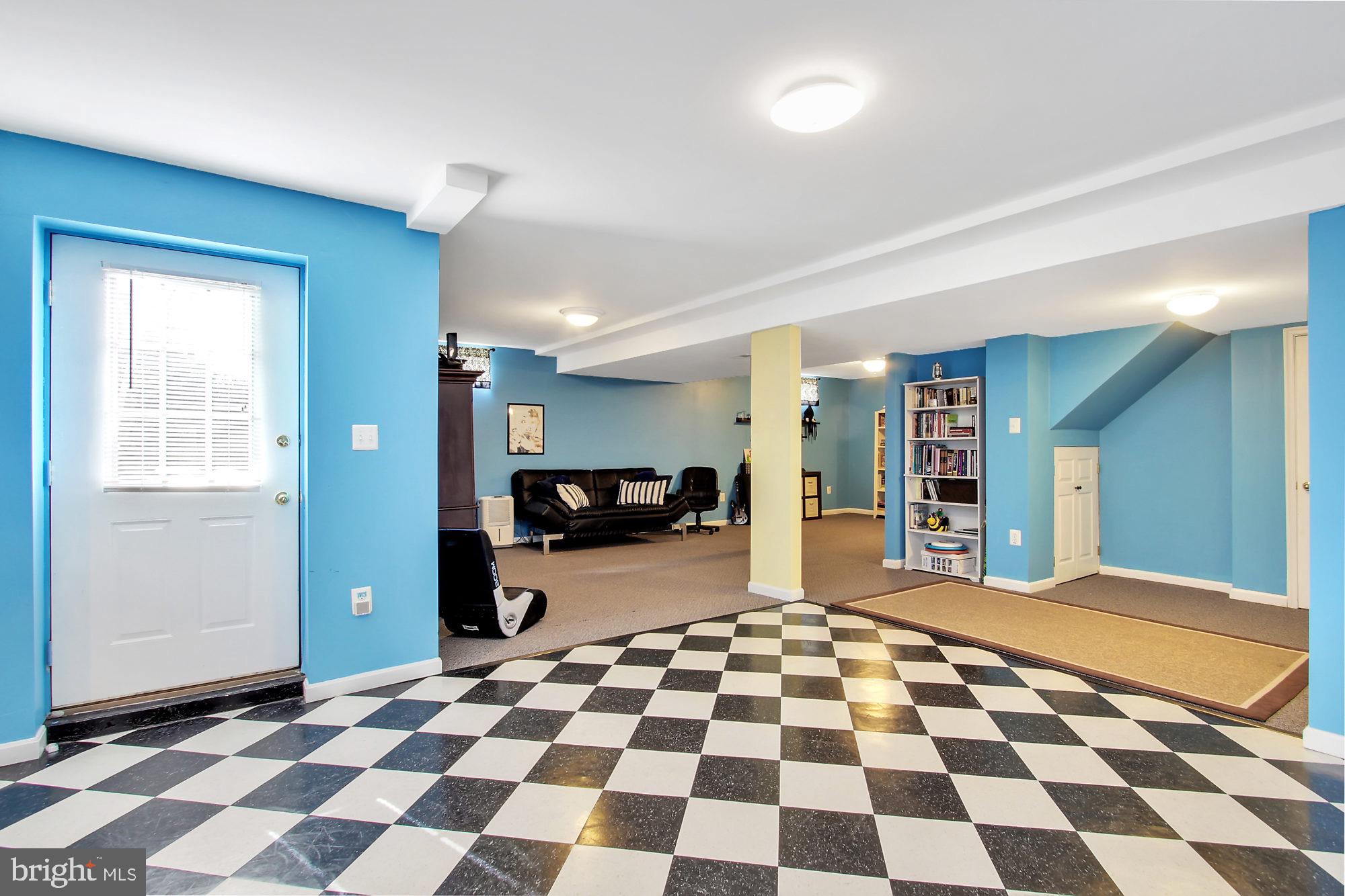 SADDLE RIDGE - Residential