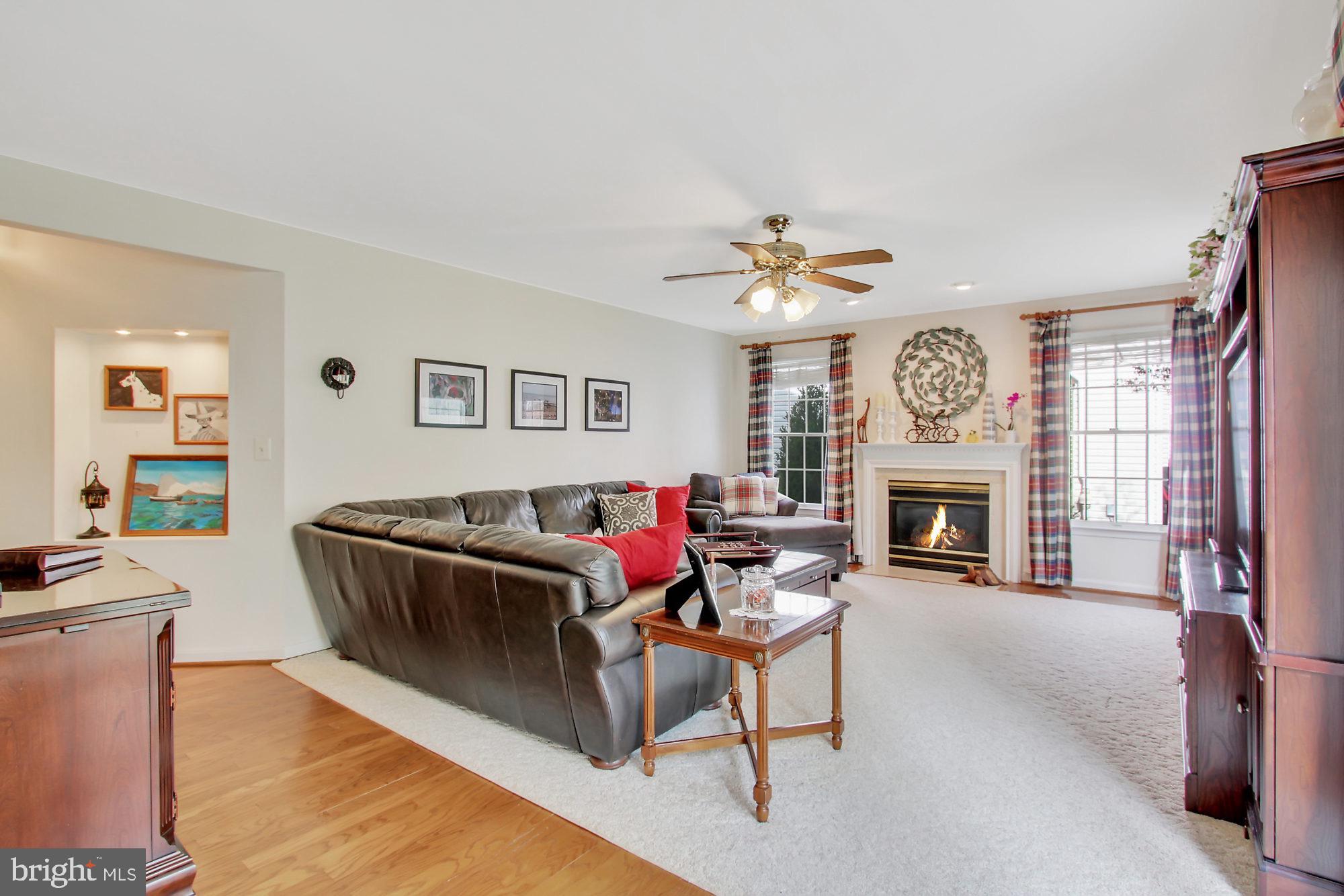 SADDLE RIDGE - Residential