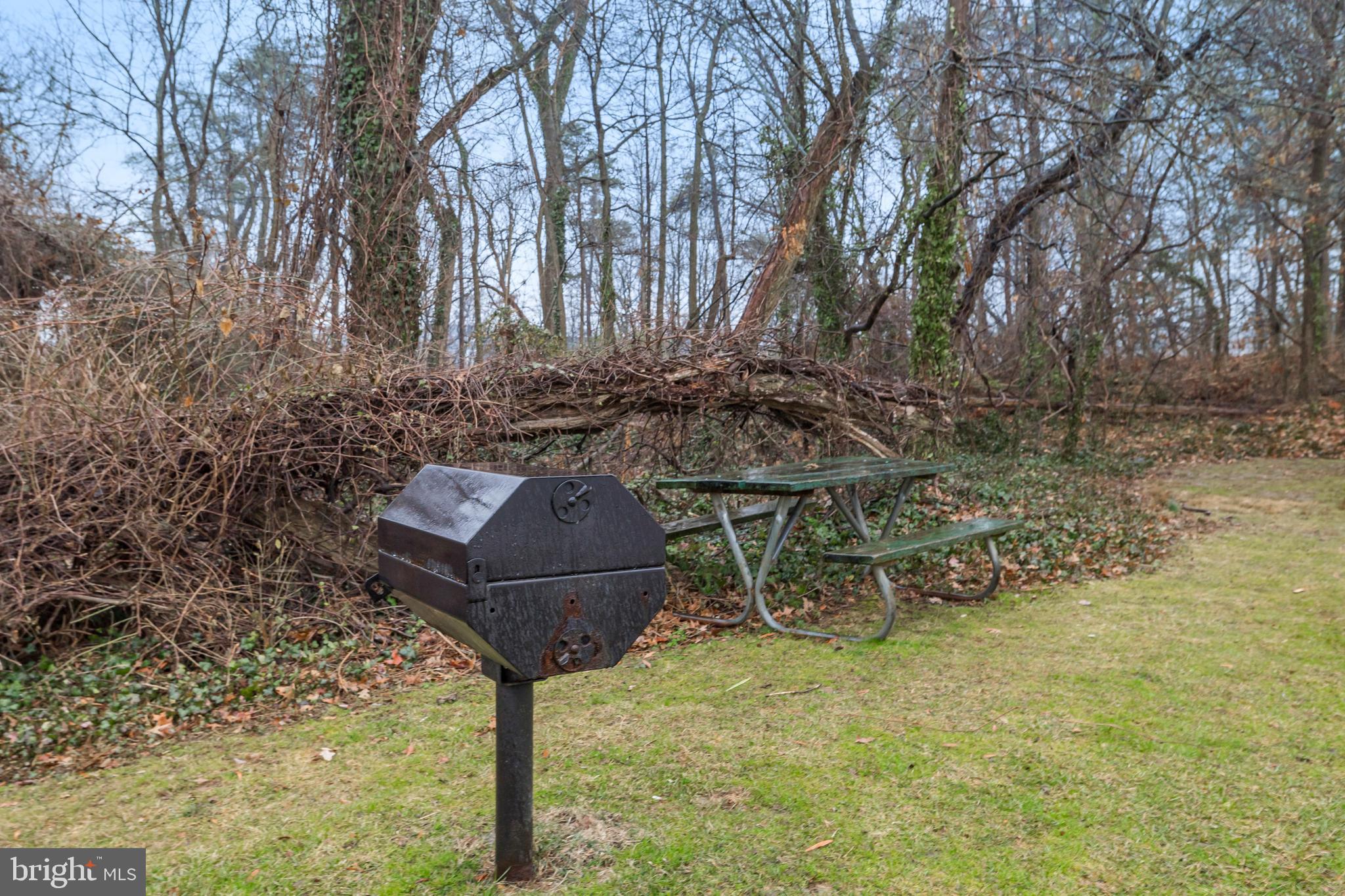 BOLLING BROOK - Residential