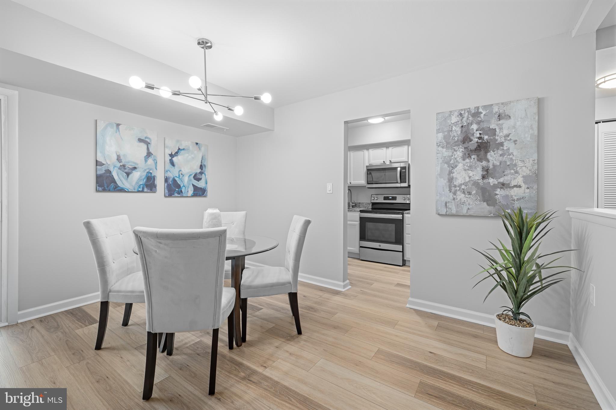 BOLLING BROOK - Residential