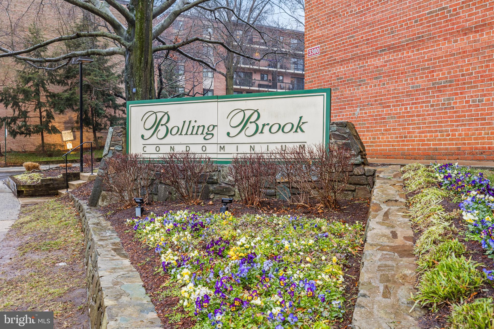 BOLLING BROOK - Residential