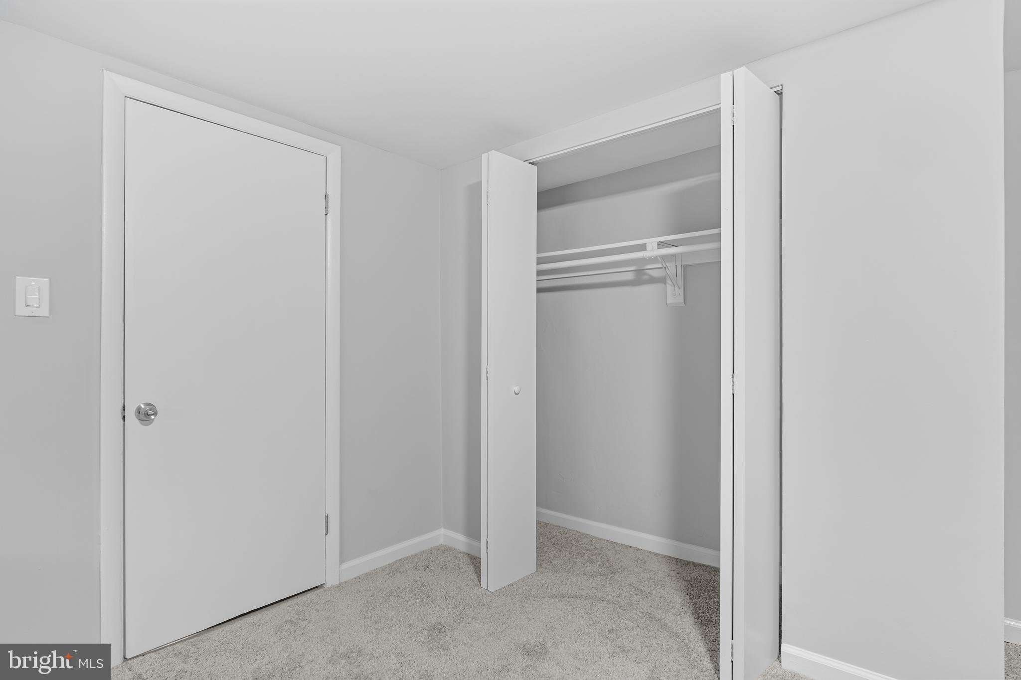 BOLLING BROOK - Residential